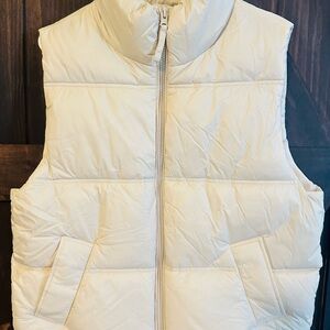 American Eagle Outfitters Beige Puffer Vest